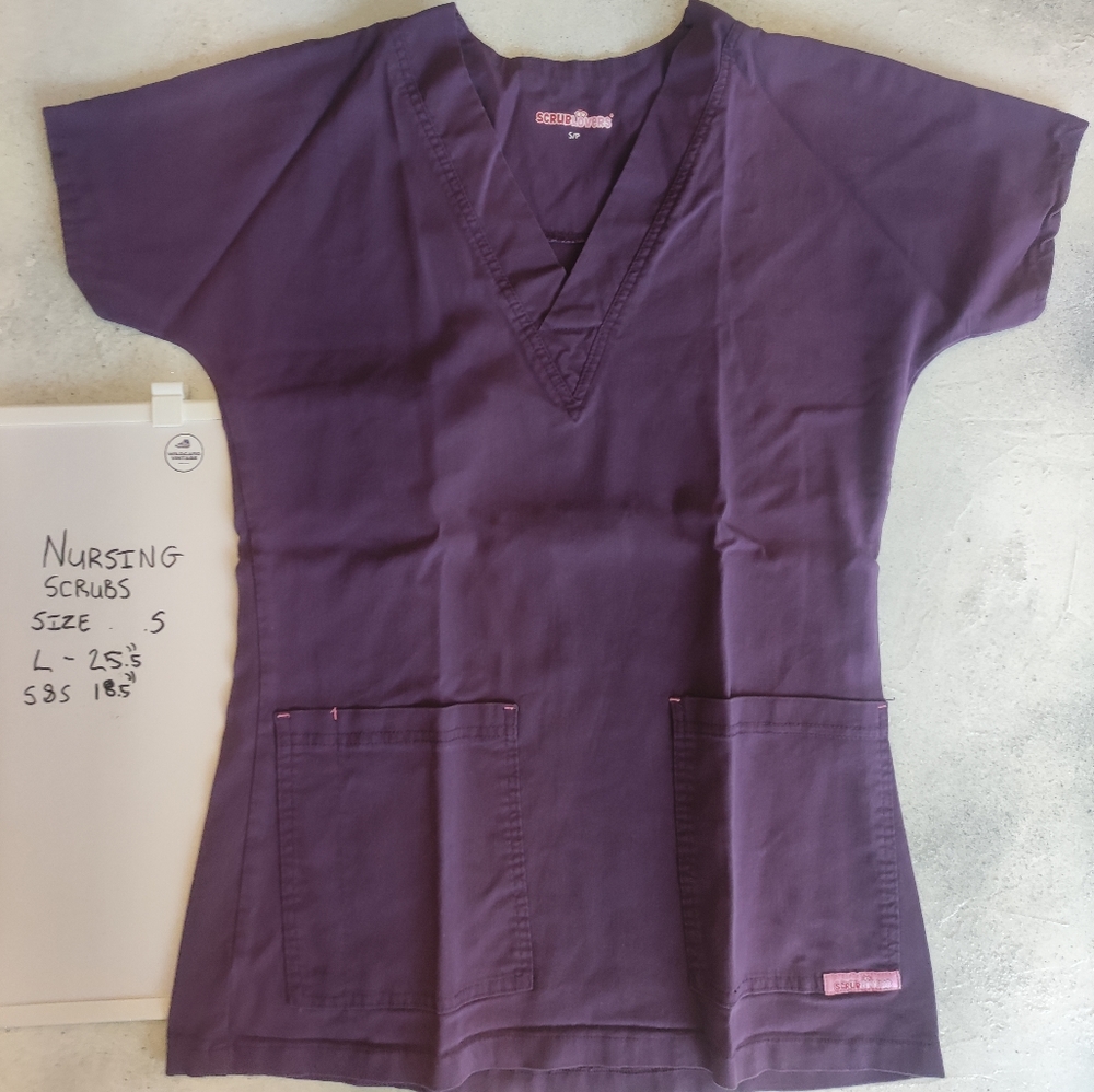 Nurses Scrub Top Size Small